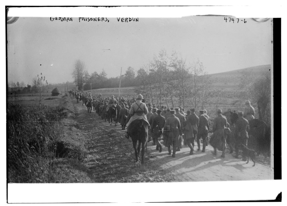 German prisoners, Verdun LCCN2014707935