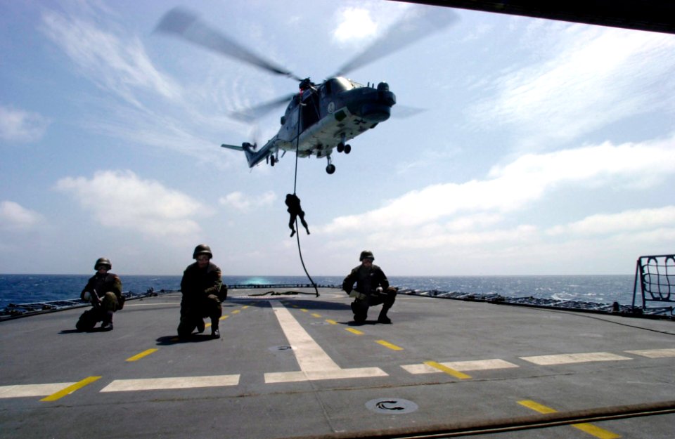 German soldiers fast rope from Sea Lynx on frigate Koeln (F211) 2002