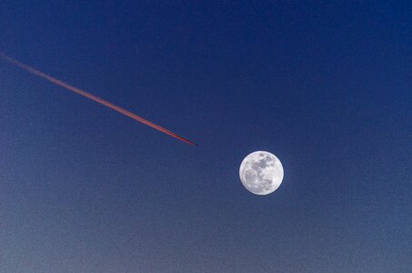 Blue sky moon