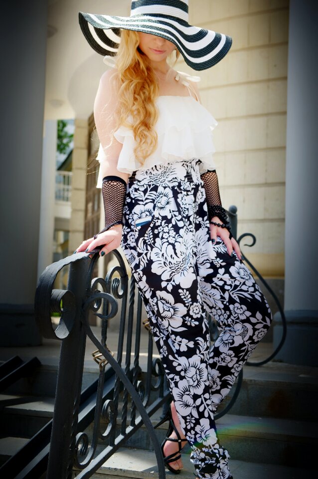 Grace blonde long hair