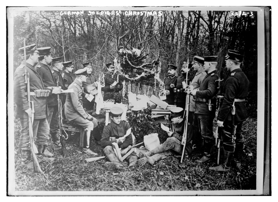 German soldier's Christmas LCCN2014698374