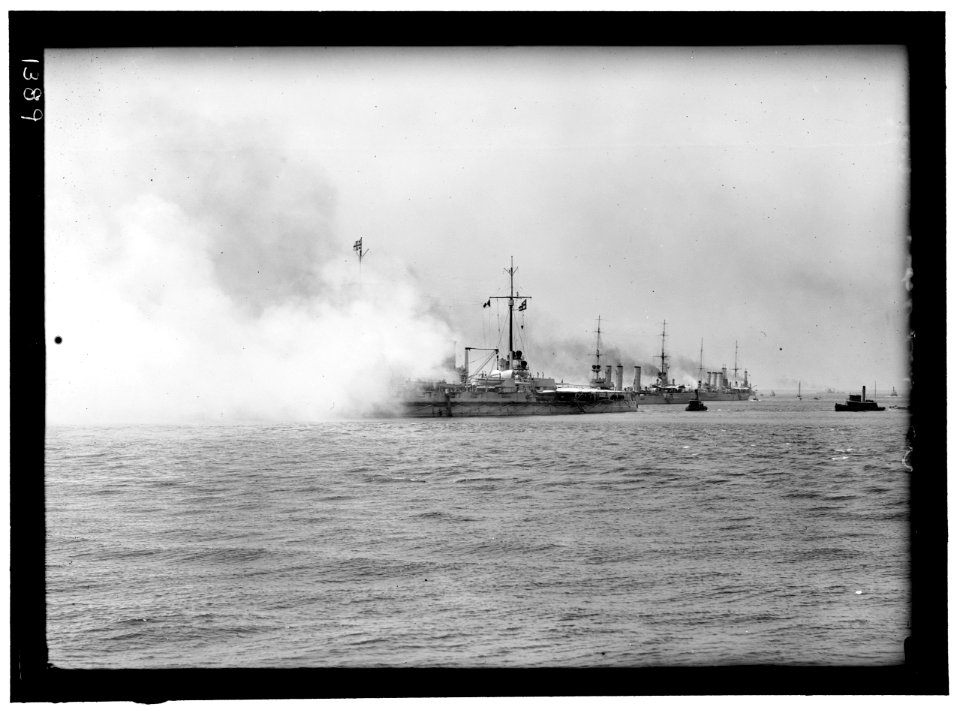 GERMAN SQUADRON VISIT TO U.S. GERMAN SQUADRON IN HAMPTON RD., JUNE 3, 1912 LCCN2016863831