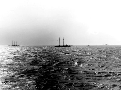 German submarine U-805 escorted by U.S. Navy ships off Portsmouth, New Hampshire, on 14 May 1945 (80-G-600574)
