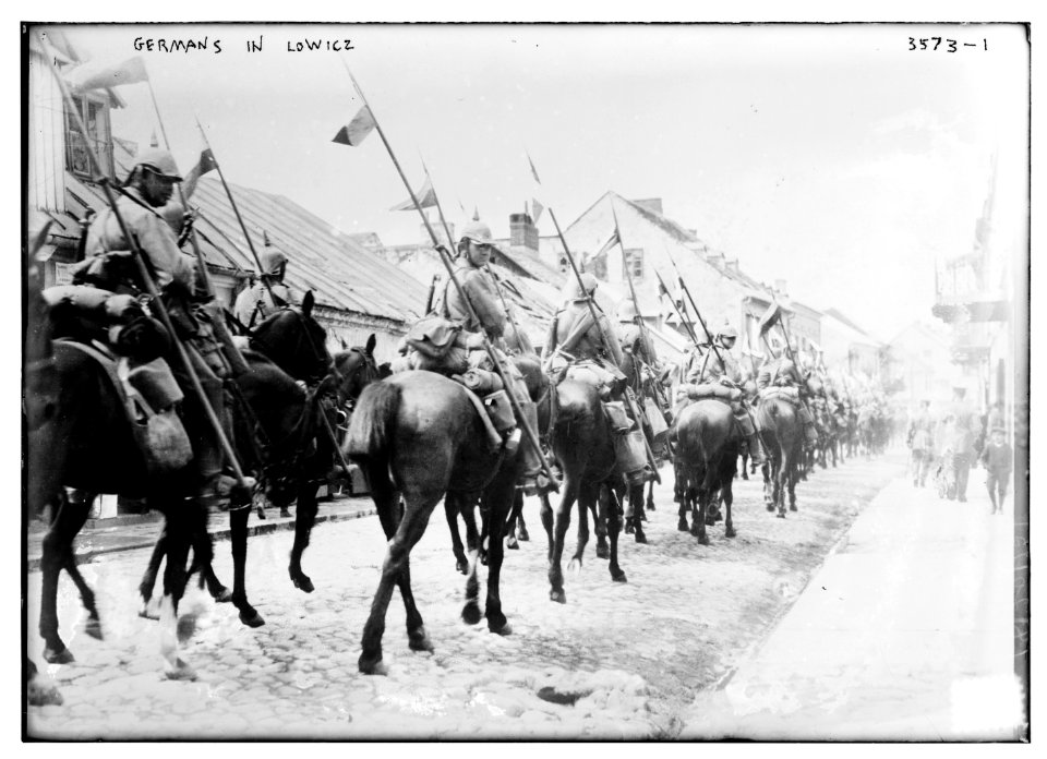 Germans in Lowicz LCCN2014699671