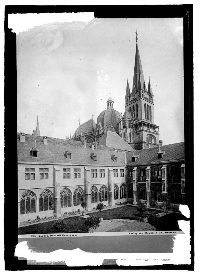 Germany, Aachen. (...) la Chapel Cathedral with Cloister LCCN2016821625
