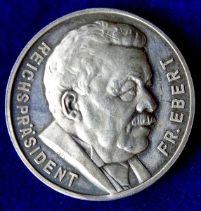 Germany, Death of Friedrich Ebert Silver Medal by Hummel 1925, obverse
