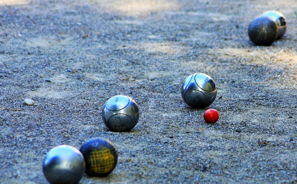 Balls gravel space boule balls