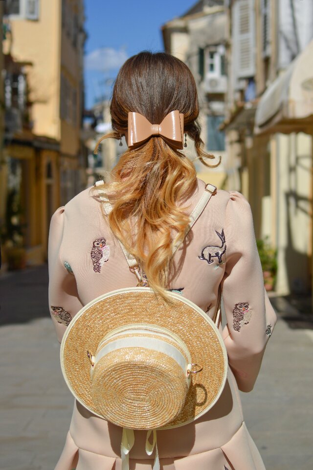 Hat dress classy