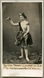 Elise Hwasser, rollporträtt - SMV - H4 129