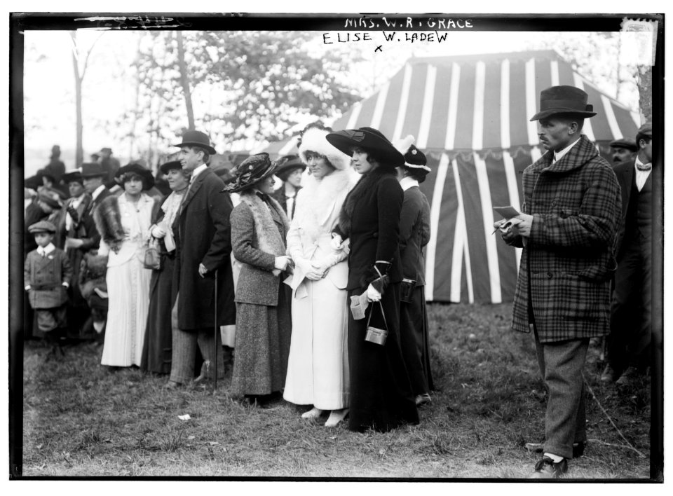 Elise W. Ladew and Mrs. W.R. Grace LCCN2014690844