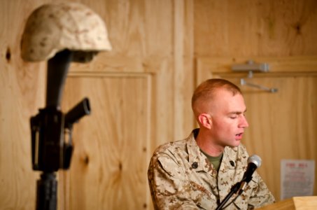 Elite dog handler honored at Camp Leatherneck 111008-N-TH989-330