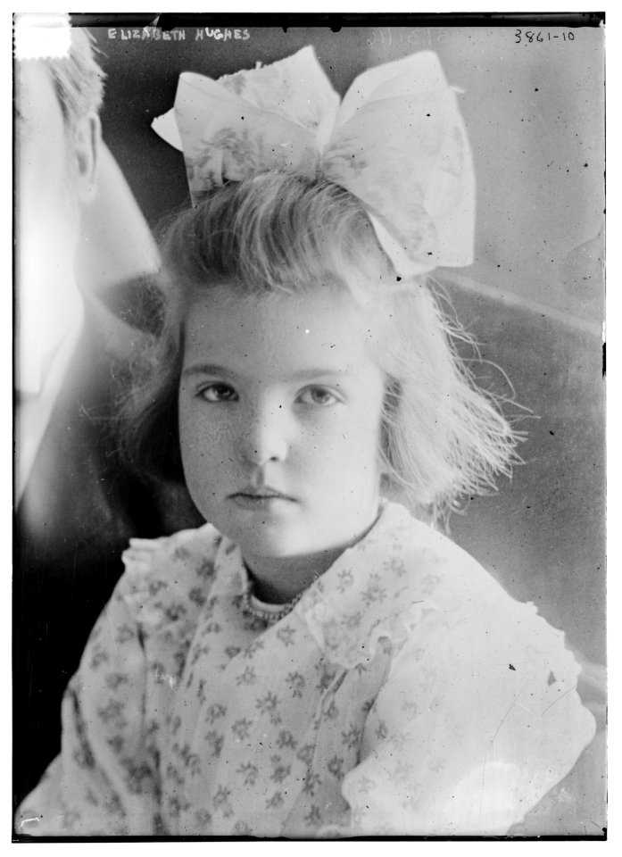 Elizabeth Hughes LCCN2014701718
