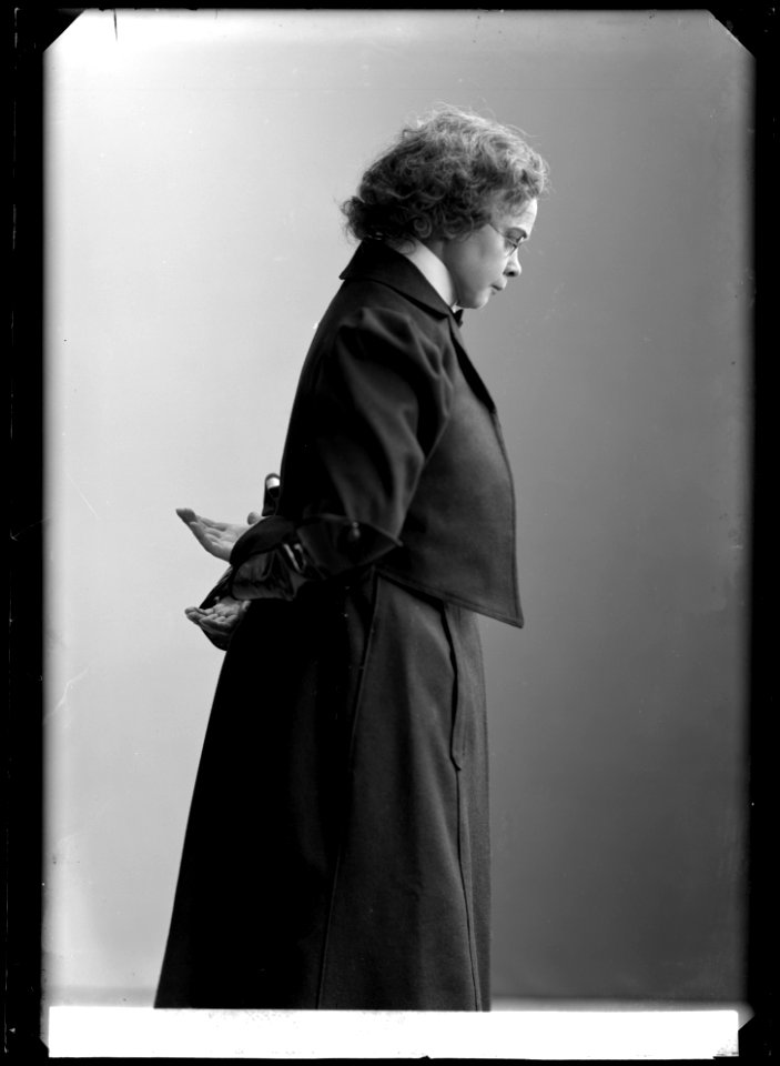 Ella Lennartsson in Nr 30 Gustafsson at Södra teatern 1908 - SMV - GL046