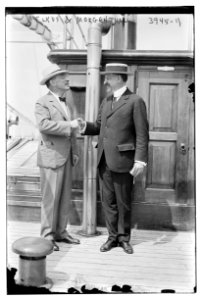 Elkus and Morgenthau LCCN2014702452