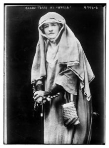 Ellen Terry as Nurse LCCN2014709150