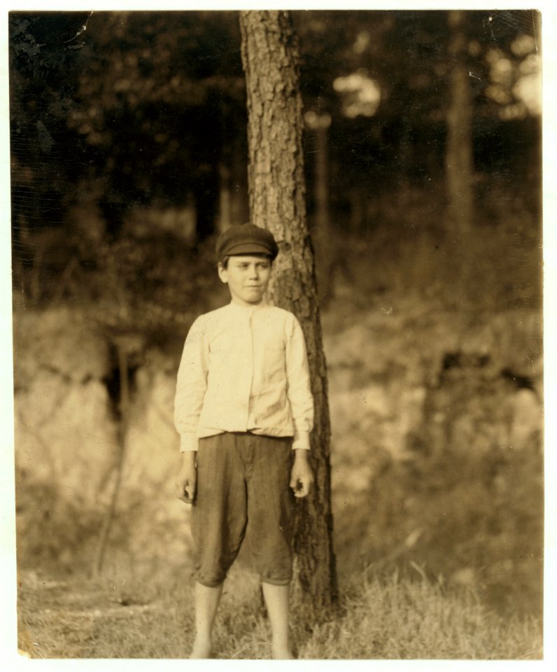 Elmer Skinner, 10 yrs. old. Turner in Massey Hosiery Mill, Columbus, Ga. Been working there four months. Works all day. No school. Does not work nights. LOC nclc.02823