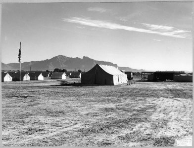 Eloy District, Pinal County, Arizona. Government camp for migratory pickers near Eloy, Arizona. This . . . - NARA - 522020