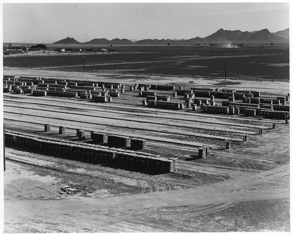 Eloy, Pinal County, Arizona. Storage yard of cotton mill - NARA - 522518