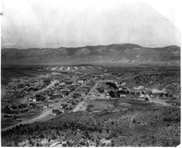 Ely, Nev., looking east LCCN2003665503 photo