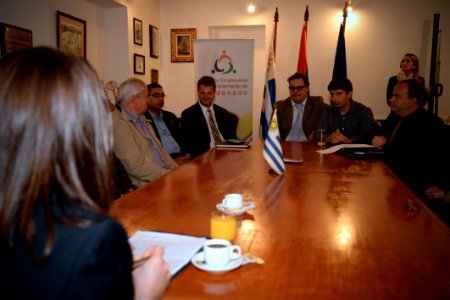 Emb. Keiderling visita Maldonado (33566772454)