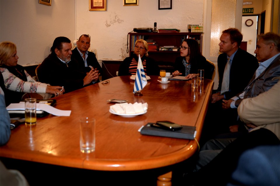 Emb. Keiderling visita Maldonado (33566771444)
