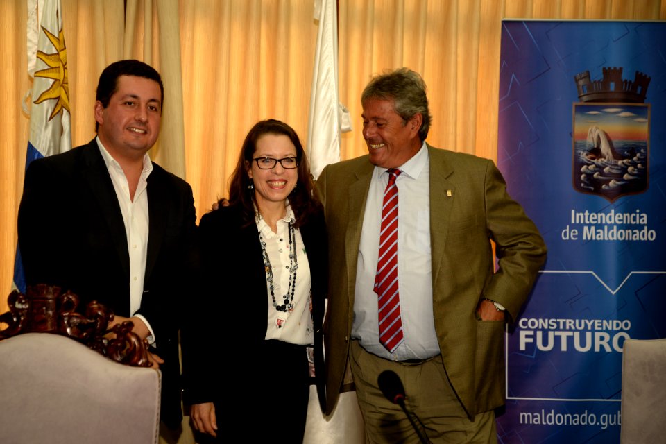 Emb. Keiderling visita Maldonado (34274390021)