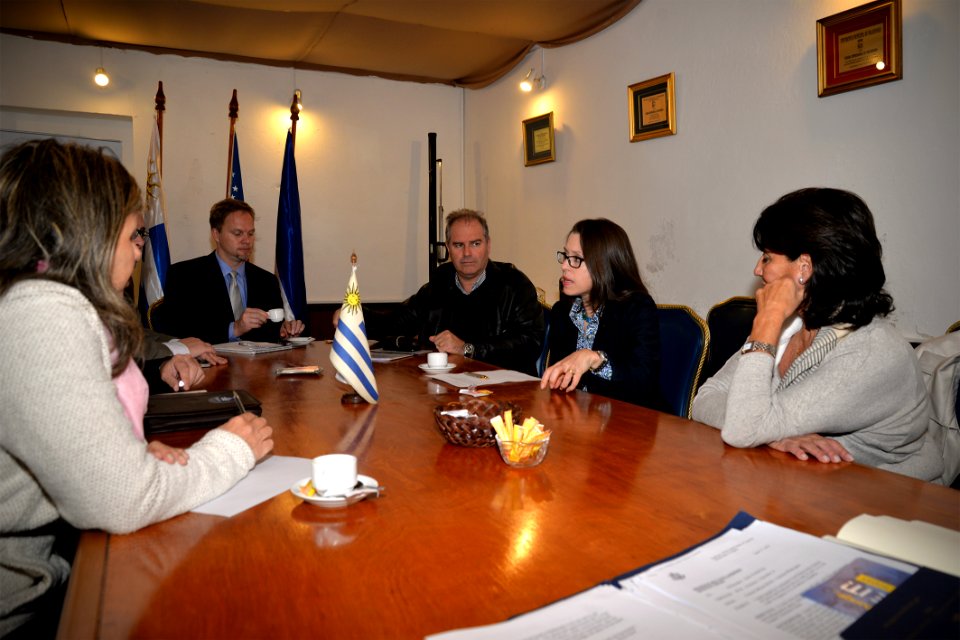 Emb. Keiderling visita Maldonado (33566767804)