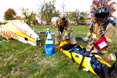 Emergency training put to test with crash exercise 131113-N-WY366-022