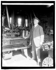 Emil Berline, 1915 LCCN2016852736