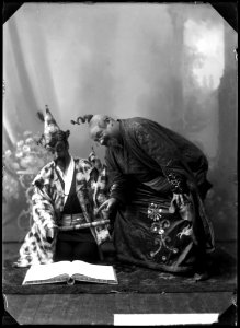 Emil Adami and Axel Ringvall in Teblomma at Vasateatern 1904 - SMV - GR037