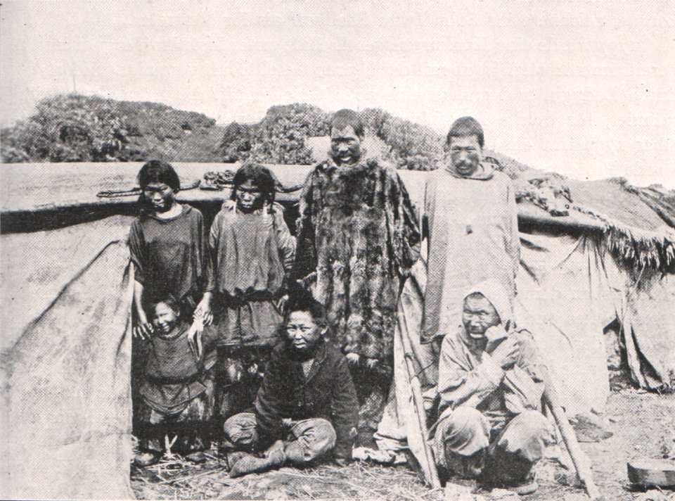 Emil Brass, Im Reiche der Pelze, Seite 173, Eingeborene Fellhändler am Yucon (Alaska)
