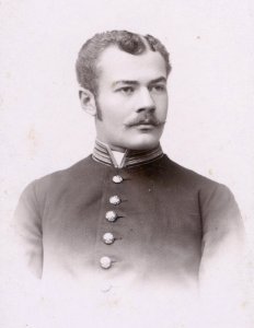 Emil Bursche cropped