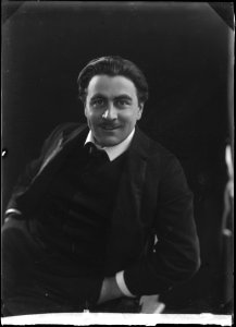 Emile Stiebel, opera singer, portrait 1904 - SMV - NS064