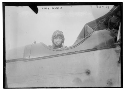 Emily Schaefer (in plane) LCCN2014709454