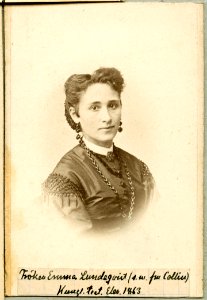 Emma Lundeqvist, porträtt - SMV - H5 196