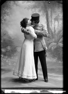 Emma Meissner and Thorleif Allum in En valsdröm at Oscarsteatern 1908 - SMV - NA012