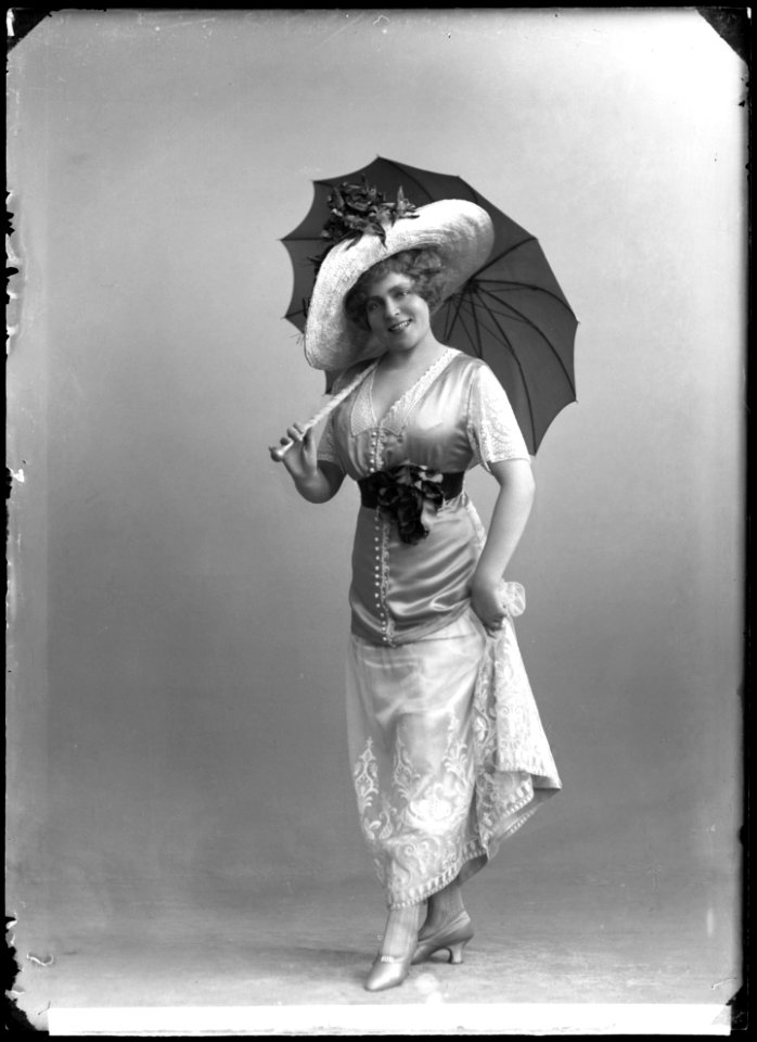 Emma Meissner in Eva at Oscarsteatern 1912 - SMV - NM031