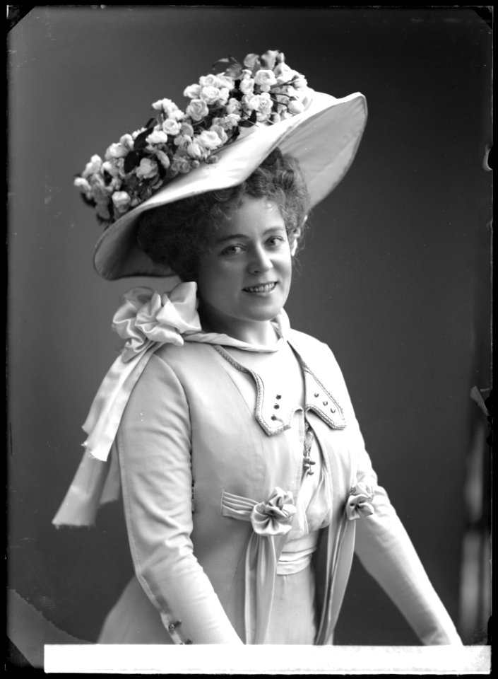 Emma Meissner in Dollarprinsessan at Oscarsteatern 1908 - SMV - GM025