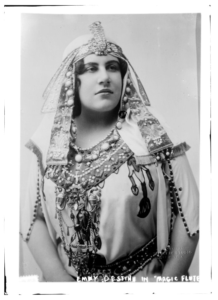 Emmy Destinn in Magic Flute LCCN2014687480
