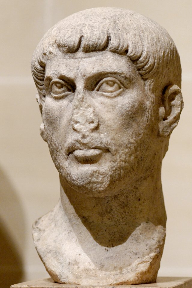 Emperor Maxentius Louvre Ma3522bis n2
