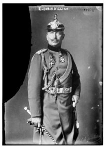 Emperor William, standing three-quarters, in uniform, Gest. Gesch. - Geset. gesch. LCCN2014681128