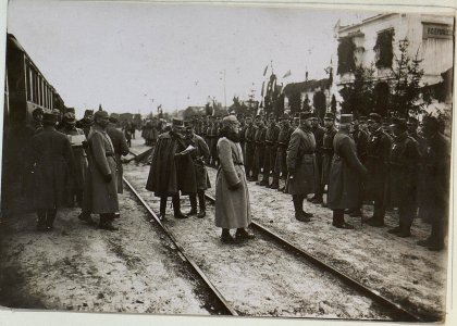 Empfang Erzherzog Friedrichs am Bahnhof Podhajce (BildID 15438887)