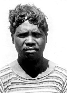 En face- och profilbild av hova-man från Tauanarivo. Mahajanga. Madagaskar - SMVK - 001724