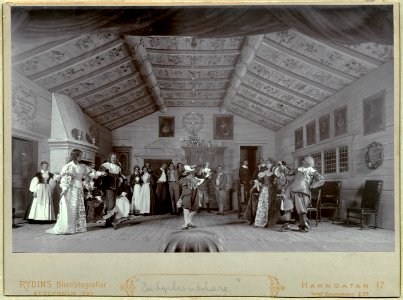 En lyckoriddare, Svenska teatern 1900. Föreställningsbild - SMV - H10 071