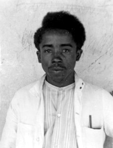 En face- och profilbild av troligen ej renrasig hova-man från Tauanarivo. Mahajanga. Madagaskar - SMVK - 001718