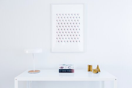 Table frames lamp