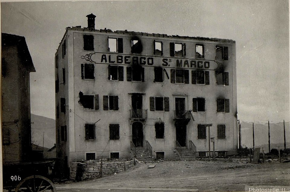 Enego.Ehemaliger Standort des eigenen Stationskommandos. (BildID 15636682)