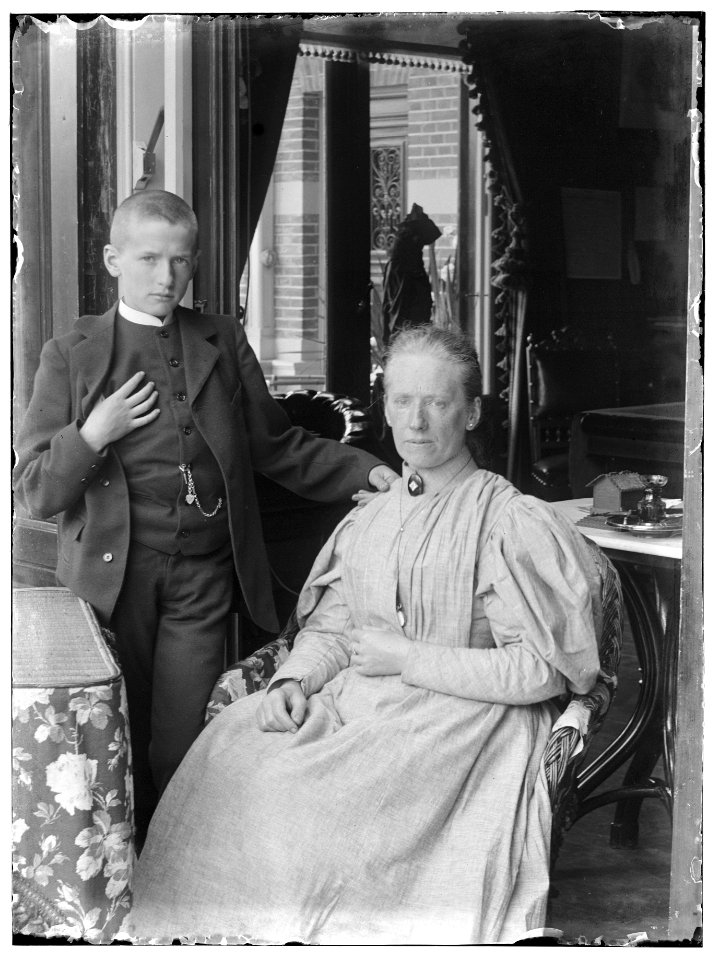 Engeltje Agatha Bart (Enny) (1849- ) (max res)