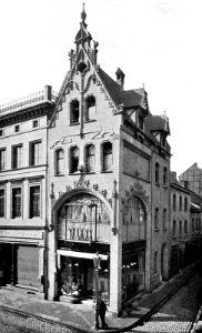 Geschäftshaus Schneider, Mittelstraße 11 in Düsseldorf, erbaut 1896 durch Hermann vom Endt photo