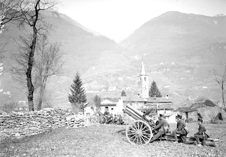 Geschütze in Stellung - CH-BAR - 3239294